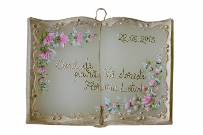 Carte decorativa din ceara cu flori roz